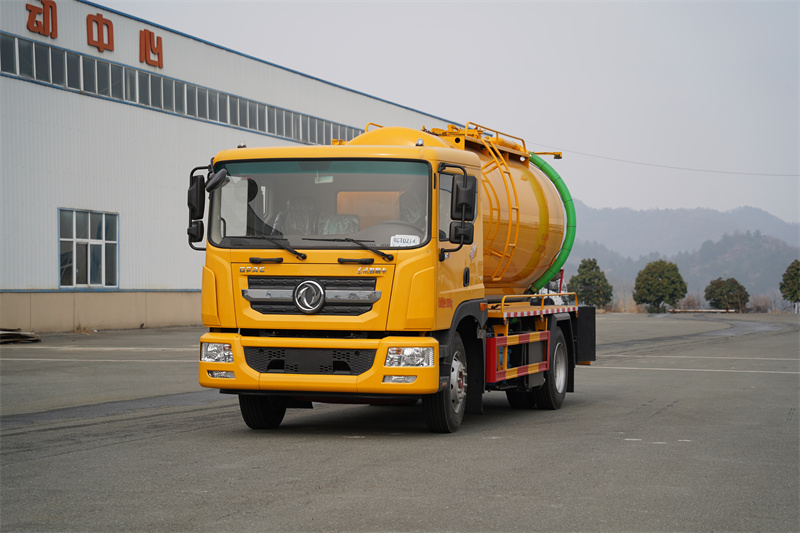 【汉成牌】东风股份D9吸污车 12.2方